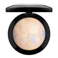 M.A.C Mineralize Skinfinish